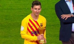 梅西最新爆料大巴图片,揭秘足球巨星出行生活